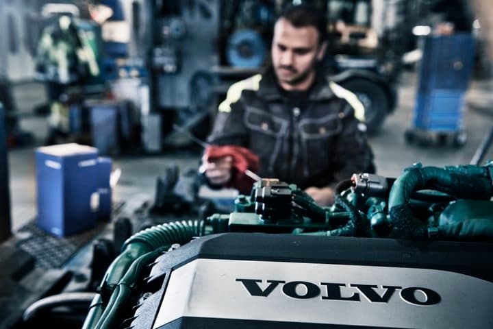 Self Maintenance Guide for Your Volvo Penta Inboard Engine